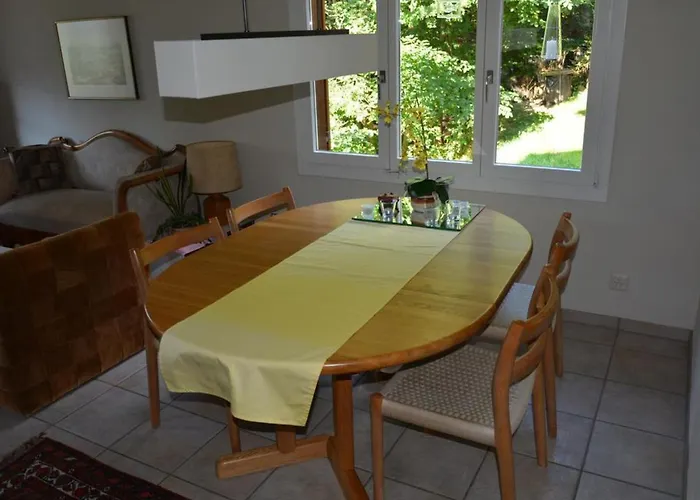 Huebeli - Arm By Interhome Zweisimmen