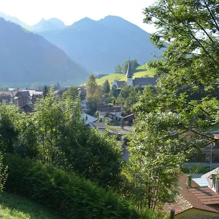 Appartamento Huebeli - Arm By Interhome