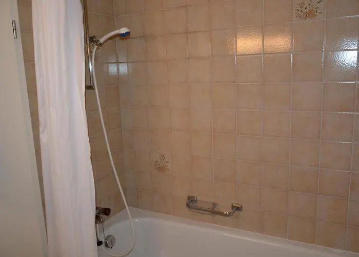 Appartamento Huebeli - Arm By Interhome *